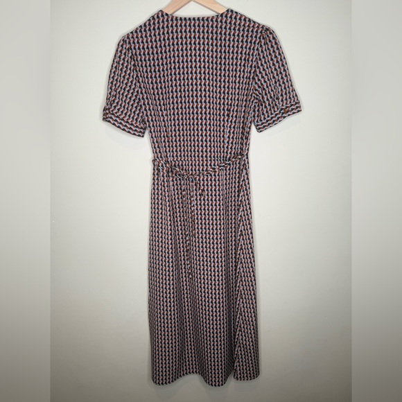 Dress Forum Geometric‎ Button Down Wrap Dress- Medium - Picture 3 of 9